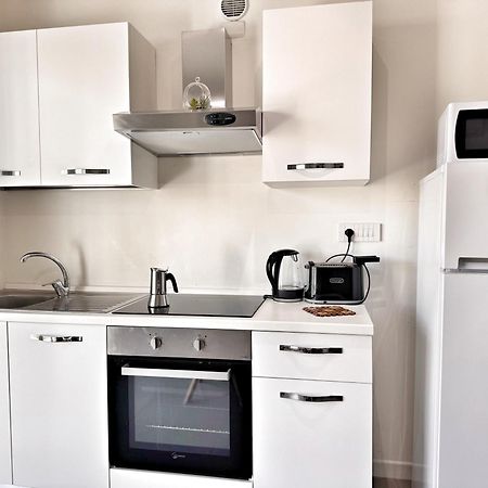 Alghero Charming Apartments Downtown ภายนอก รูปภาพ